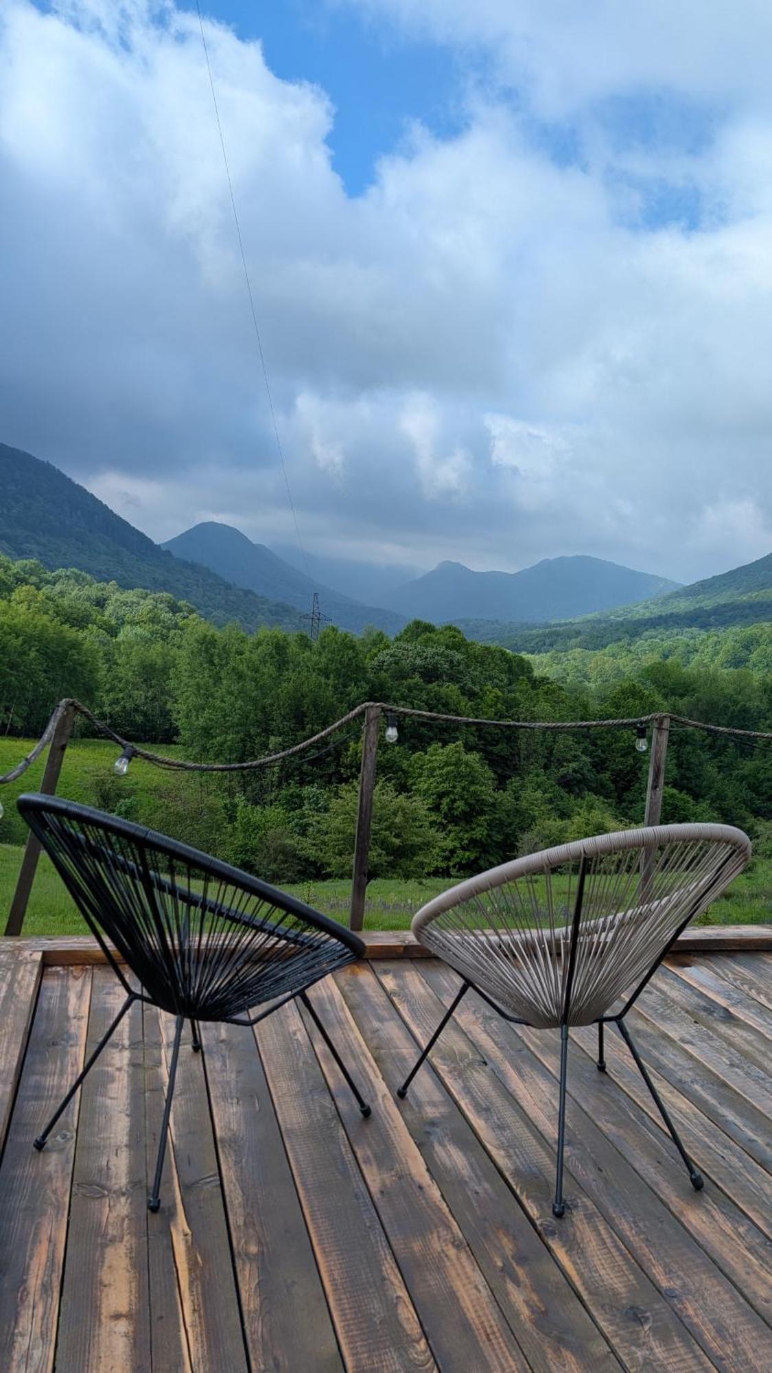 The Hunters Glamping Otel Ciudanovita Dış mekan fotoğraf